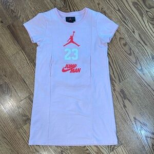 Girl’s Air Jordan Jumpman Shirt Dress. Size Large 12-13 YRS.
